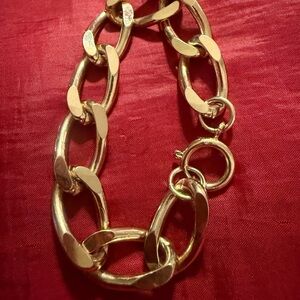 Chunky Gold Link Bracelet